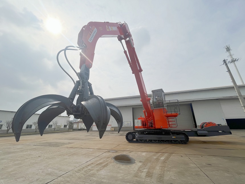 雙動(dòng)力抓鋼機.jpg